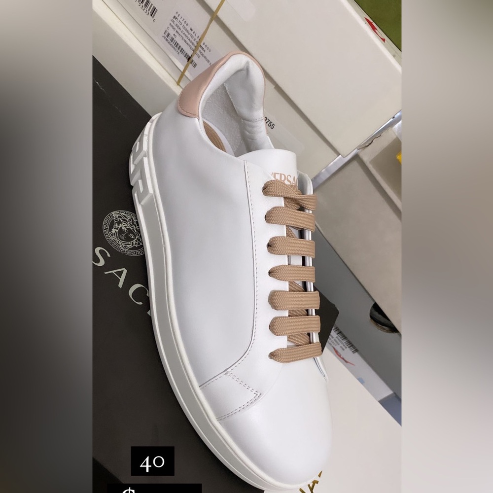 VERSACE Women’s Sneakers in size 40